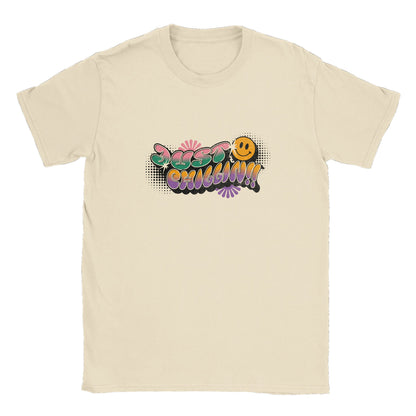 Just Chillin!! retro beach wear t-shirt.